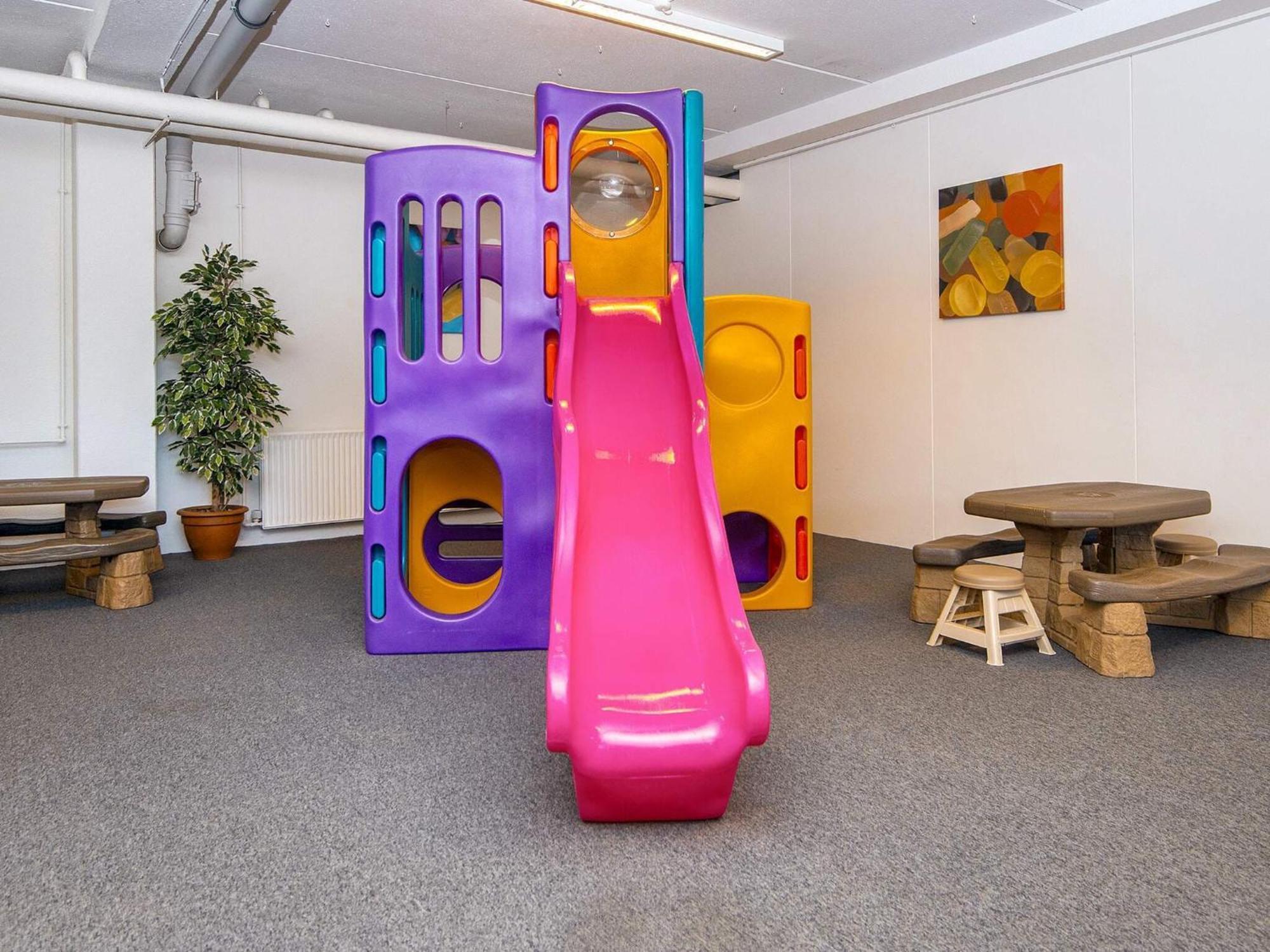 4 Person Holiday Home On A Holiday Park In Glesborg מראה חיצוני תמונה