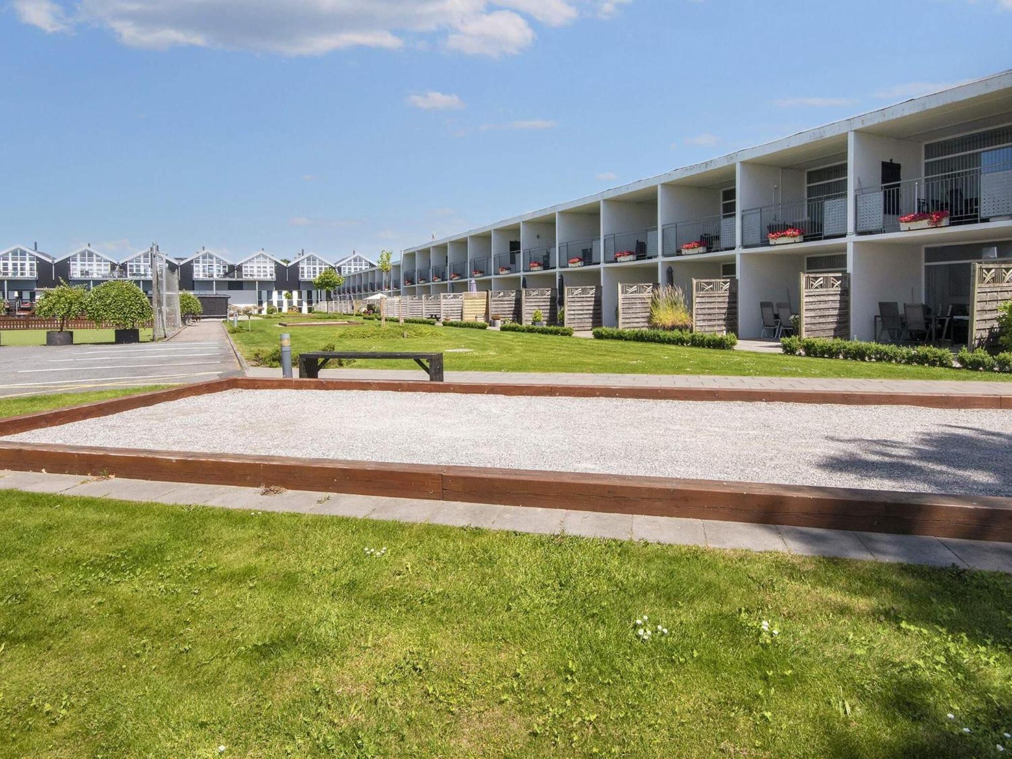 4 Person Holiday Home On A Holiday Park In Glesborg מראה חיצוני תמונה
